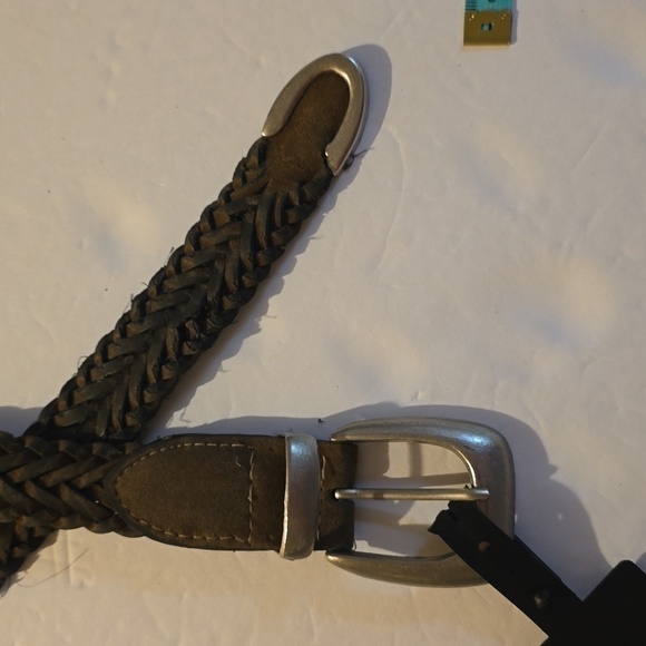 Womens Distressed BROWN braided leather belt Silver tip & BUCKLE Sz.S/M